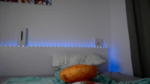 Angelina Lina online show from 02.22.25