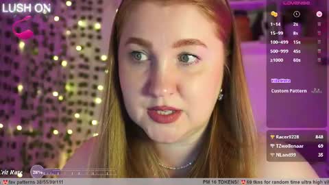 Snapshot of ollydoll chatting on 06.25.26 OllyDoll online show from 06.25.26