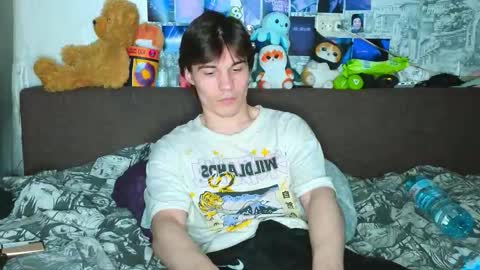 Snapshot of ololkd chatting on 10.04.25 Tony online show from 10.04.25