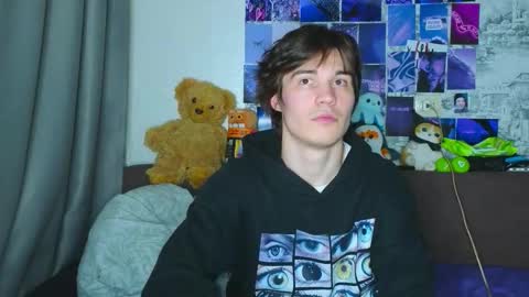 Snapshot of ololkd chatting on 10.10.25 Tony online show from 10.10.25