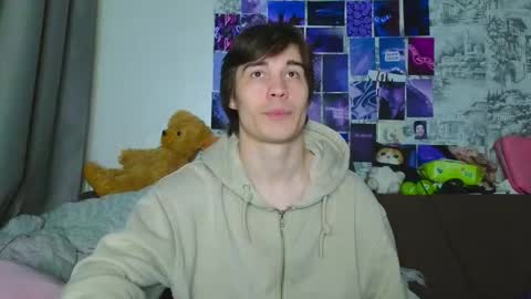 Snapshot of ololkd chatting on 11.01.25 Tony online show from 11.01.25