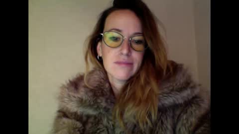 olyra11 online show from 03.01.26