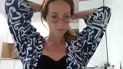 olyra11 online show from 07.20.26