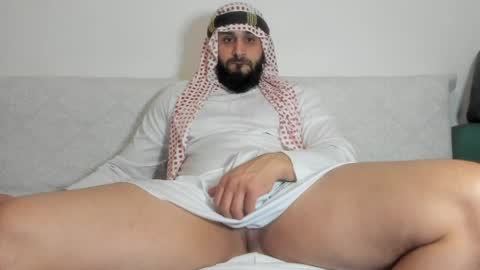 Snapshot of omar_xoxo chatting on 04.30.26 Omar online show from 04.30.26