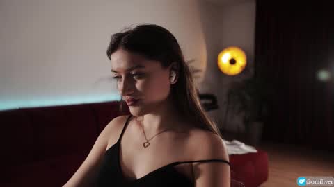    or    online show from 10.02.25