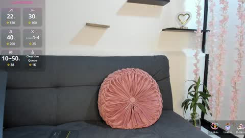 Violette online show from 01.26.25