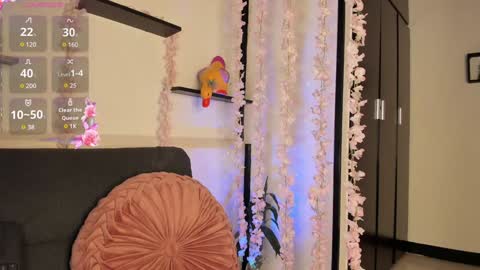 Violette online show from 02.01.25