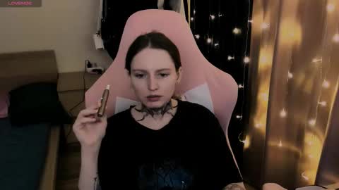 Snapshot of on_yxxx chatting on 11.04.25 on_yxxx online show from 11.04.25