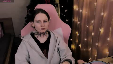 Snapshot of on_yxxx chatting on 02.13.26 on_yxxx online show from 02.13.26