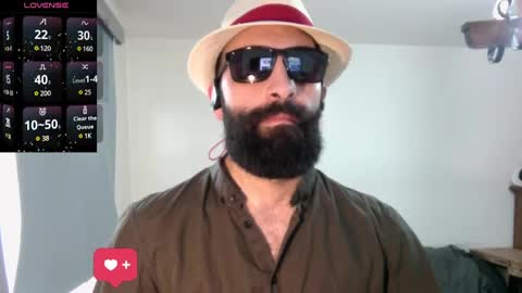 Snapshot of ona_nisme chatting on 02.22.25 ona nisme online show from 02.22.25