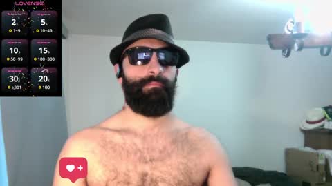 Snapshot of ona_nisme chatting on 03.07.25 ona nisme online show from 03.07.25