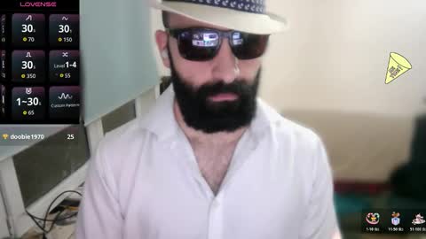 Snapshot of ona_nisme chatting on 02.13.26 ona nisme online show from 02.13.26