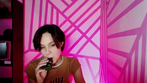 Snapshot of onaloon chatting on 02.04.26 onaloon online show from 02.04.26