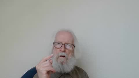 Snapshot of onanister chatting on 10.04.25 Somewhere over the rainbow online show from 10.04.25