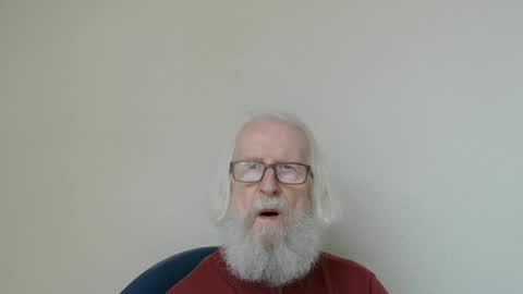 Snapshot of onanister chatting on 10.21.25 Somewhere over the rainbow online show from 10.21.25