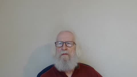 Snapshot of onanister chatting on 10.25.25 Somewhere over the rainbow online show from 10.25.25