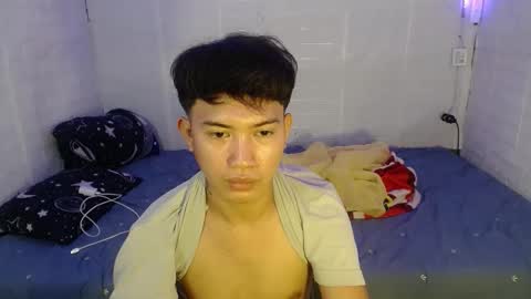 Wyn Will serve you and be your slave online show from 11.20.25