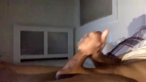 Snapshot of onehitwonder21 chatting on 11.05.25 onehitwonder21 online show from 11.05.25