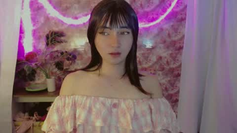 Snapshot of onelesslonelygirl69 chatting on 07.05.26 KLIER online show from 07.05.26