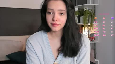 Snapshot of onemoreecall chatting on 01.21.25 Lexi online show from 01.21.25