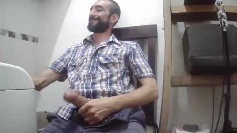 Snapshot of onfirebigman chatting on 01.03.25 Giorgeo Armani online show from 01.03.25