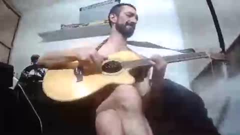 Snapshot of onfirebigman chatting on 03.01.25 Giorgeo Armani online show from 03.01.25