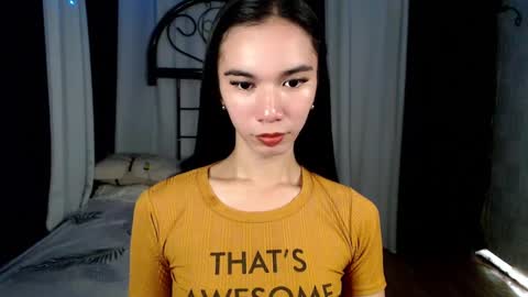 Snapshot of onicka_iha chatting on 12.30.24 Alexa online show from 12.30.24