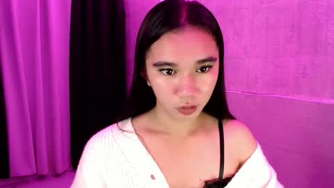 Snapshot of onicka_iha chatting on 11.02.25 Alexa online show from 11.02.25