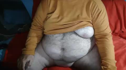 Snapshot of onkelgrau65 chatting on 09.21.25 onkelgrau65 online show from 09.21.25