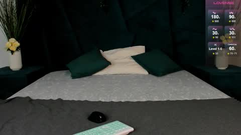 Erick  online show from 11.18.25