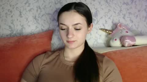 Amalia online show from 01.18.25