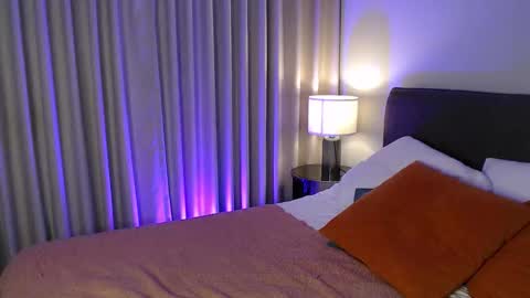 Lily Peach  -   online show from 01.10.26