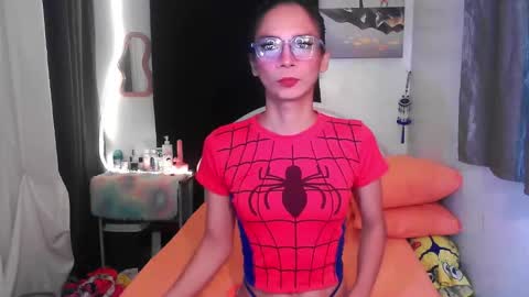 Snapshot of onlysamantha chatting on 10.30.25 Samantha - DONT FORGET TO FOLLOW AND GIVE ME THUMBS UP online show from 10.30.25