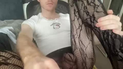 onnmyownface online show from 10.19.25