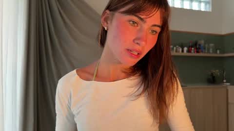 Snapshot of oofbabe__ chatting on 07.05.26 Helen online show from 07.05.26