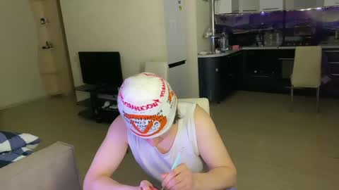 Snapshot of oofcblesssexx chatting on 12.26.24 bless god online show from 12.26.24