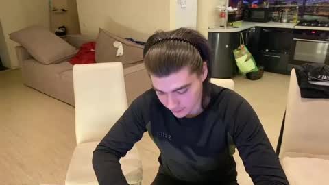 Snapshot of oofcblesssexx chatting on 02.12.25 bless god online show from 02.12.25