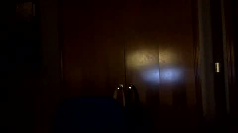 Snapshot of oofthatstuff chatting on 05.13.26 oofthatstuff online show from 05.13.26