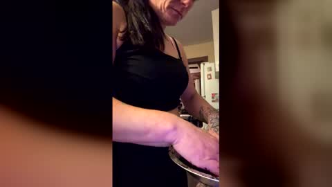 Jolene online show from 04.06.26