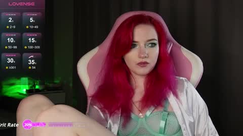 Snapshot of ooliviaa chatting on 10.10.25 Hannah online show from 10.10.25