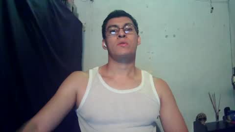 Snapshot of oomaurooo chatting on 06.18.26 oomaurooo online show from 06.18.26
