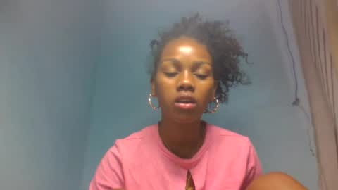 oooorazanasoa online show from 07.17.26