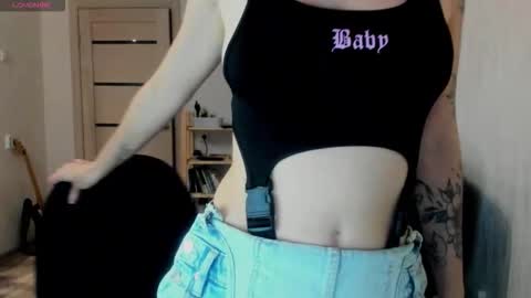 Britney online show from 11.18.25