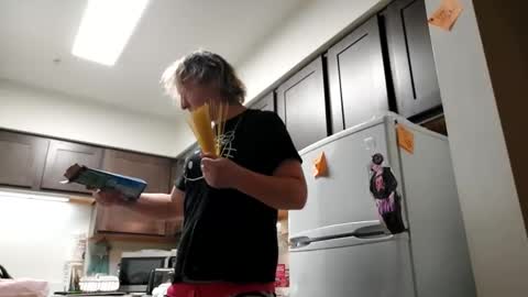 Snapshot of opalockajoe chatting on 12.08.24 TsJojo online show from 12.08.24