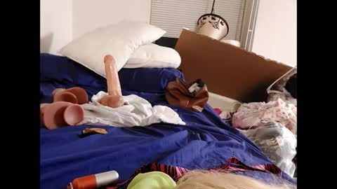 Snapshot of opalockajoe chatting on 02.03.25 TsJojo online show from 02.03.25