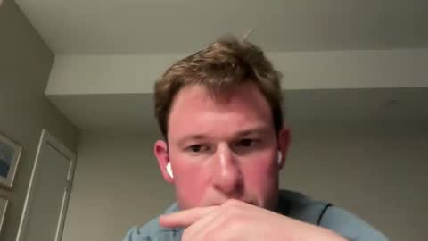 Snapshot of opencuriousguy321 chatting on 05.04.26 Horny and Bicurious online show from 05.04.26