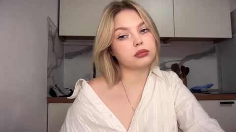 Ophelia online show from 12.03.25