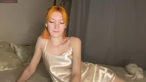 Snapshot of oracorker chatting on 04.27.26 Coraline online show from 04.27.26