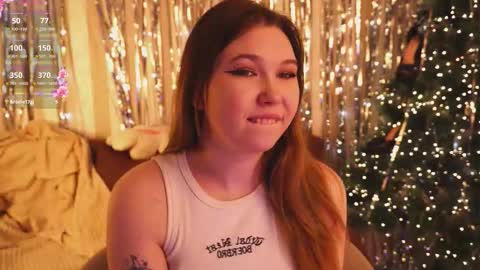 Snapshot of orange_shots chatting on 01.11.26 Di online show from 01.11.26