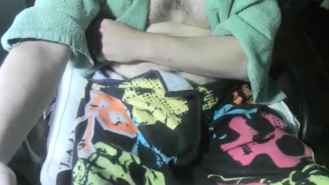 Snapshot of ore_cam chatting on 10.09.25 Ore online show from 10.09.25